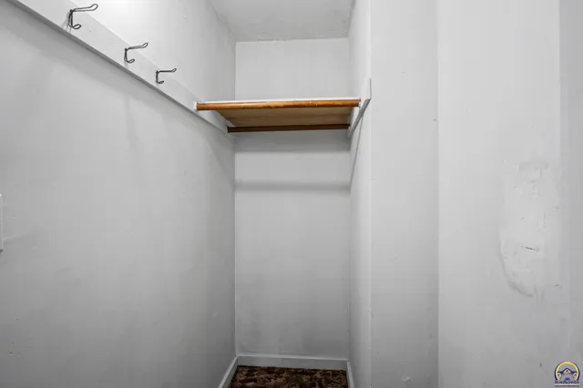 $130,000 | 306 Northeast Lyman Road, Topeka, KS 66608