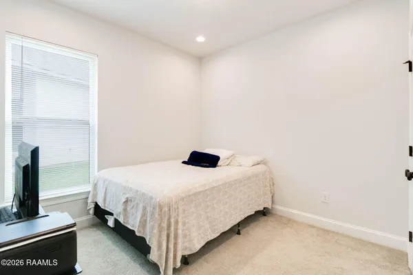 $250,000 | 1108 Deer Meadow Boulevard, Broussard, LA 70518