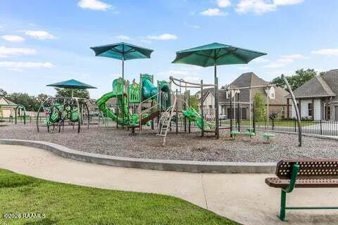 $250,000 | 1108 Deer Meadow Boulevard, Broussard, LA 70518