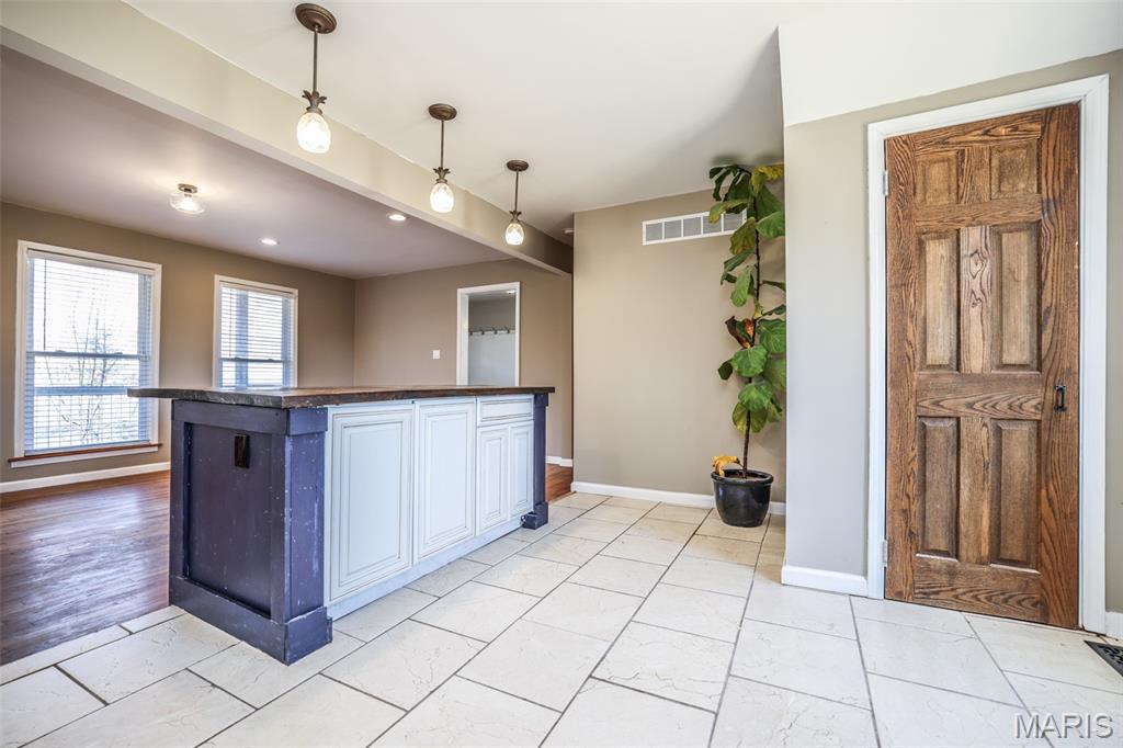 814 Eureka Road Eureka, MO 63025 - Photo 14 of 53