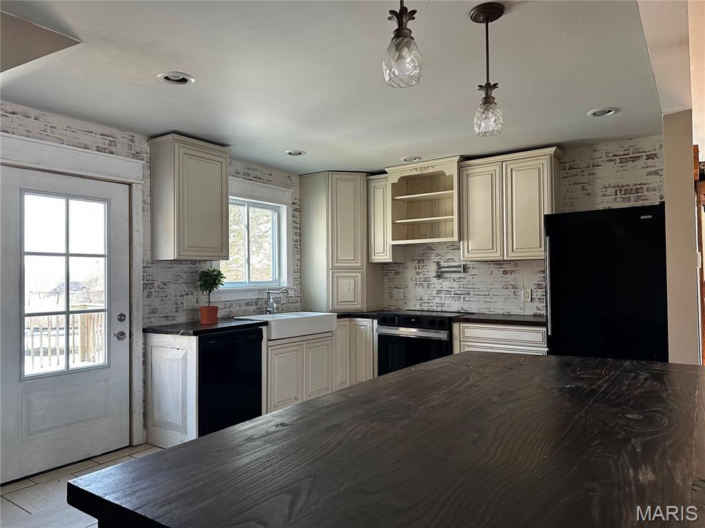 814 Eureka Road Eureka, MO 63025 - Photo 7 of 13