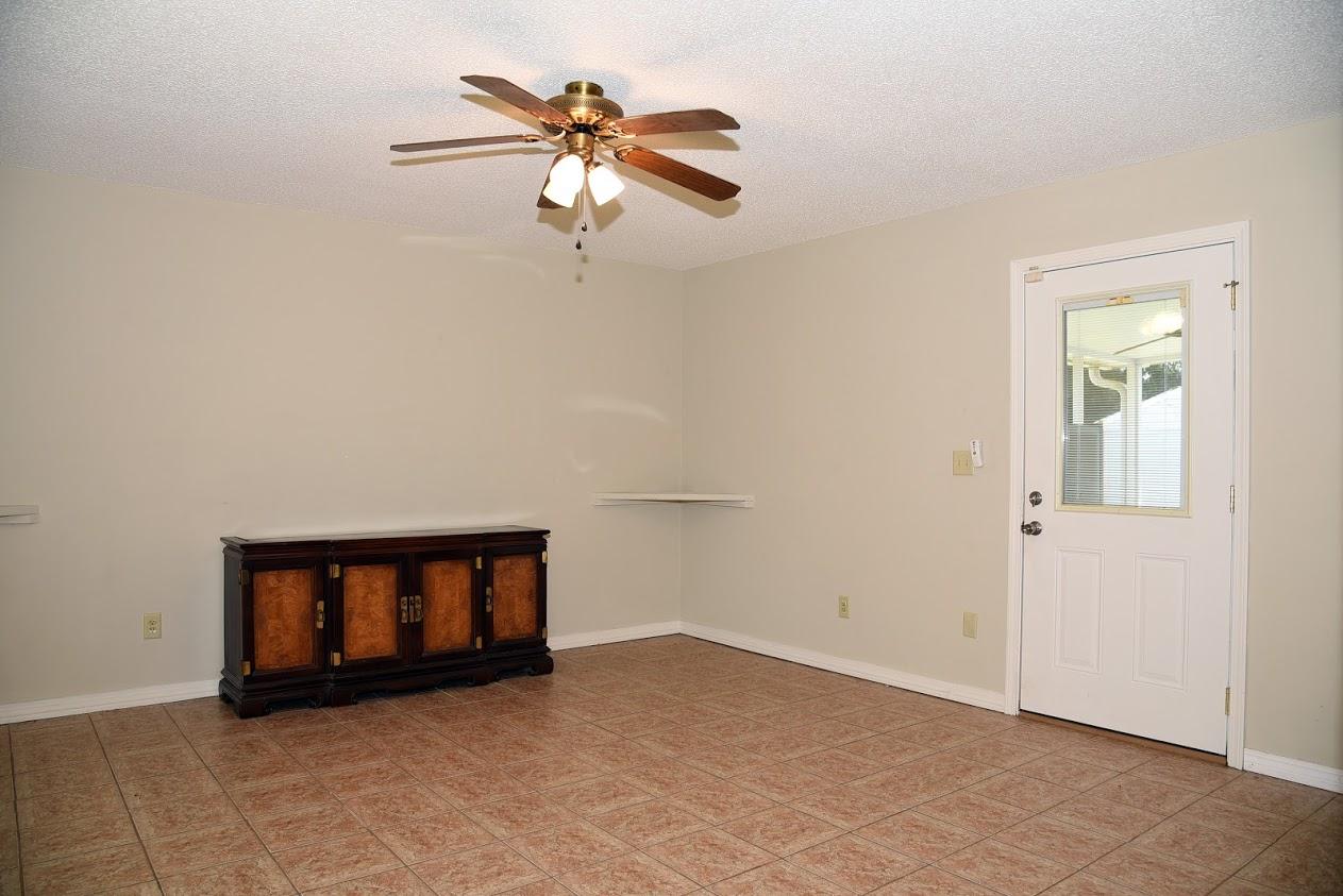 3527 Horne Hollow Road Crestview, FL 32539 - Photo 3 of 27 Gallery Image 3