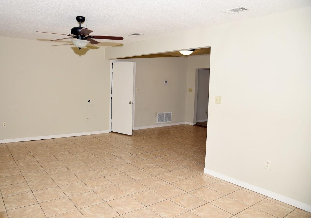 3527 Horne Hollow Road Crestview, FL 32539 - Photo 10 of 27 Gallery Image 10