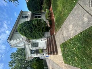 413 Morse Avenue, Unit WHOLE HOUSE Ridgefield, NJ 07657 - Photo 4 of 21