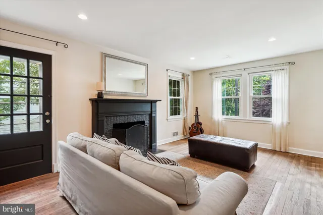 $699,900 | 2106 Ross Road, Silver Spring, MD 20910