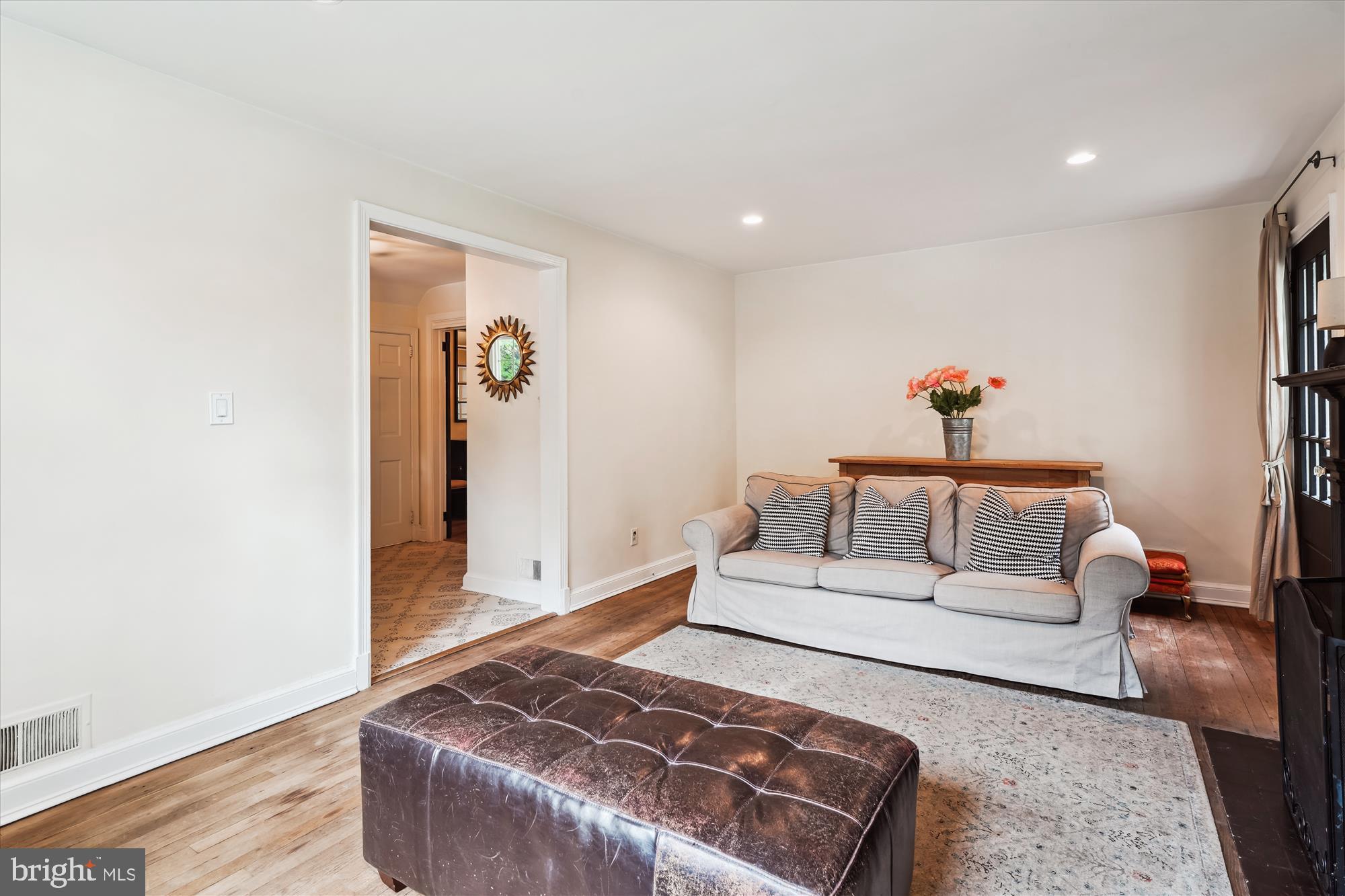 2106 Ross Road Silver Spring, MD 20910 - Photo 27 of 55