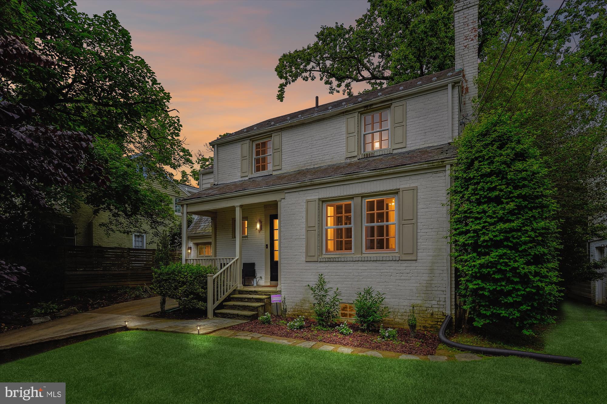 2106 Ross Road Silver Spring, MD 20910 - Photo 3 of 55