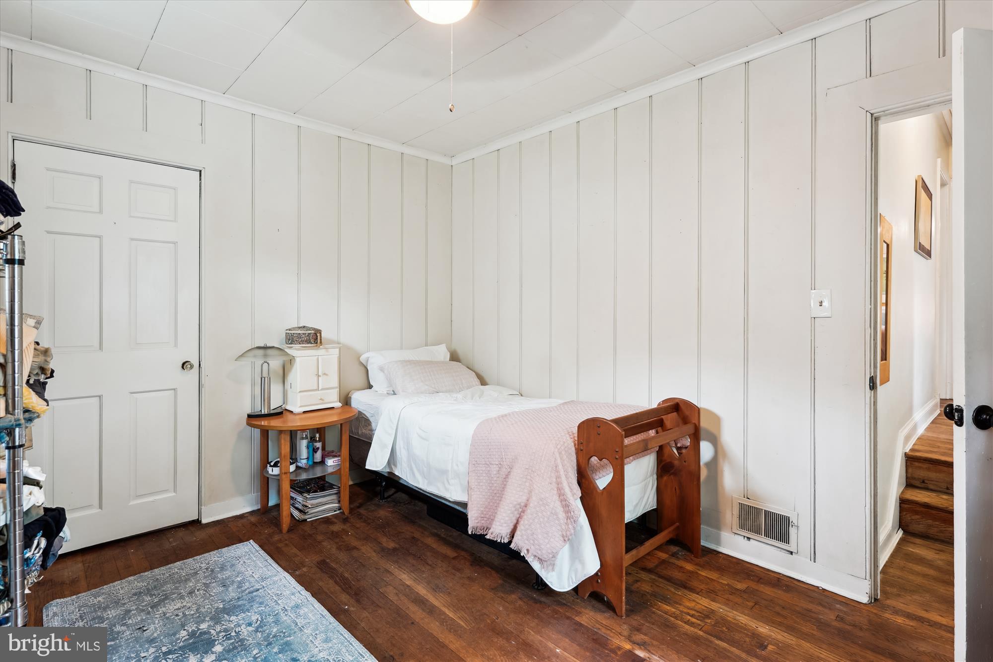 2106 Ross Road Silver Spring, MD 20910 - Photo 36 of 55