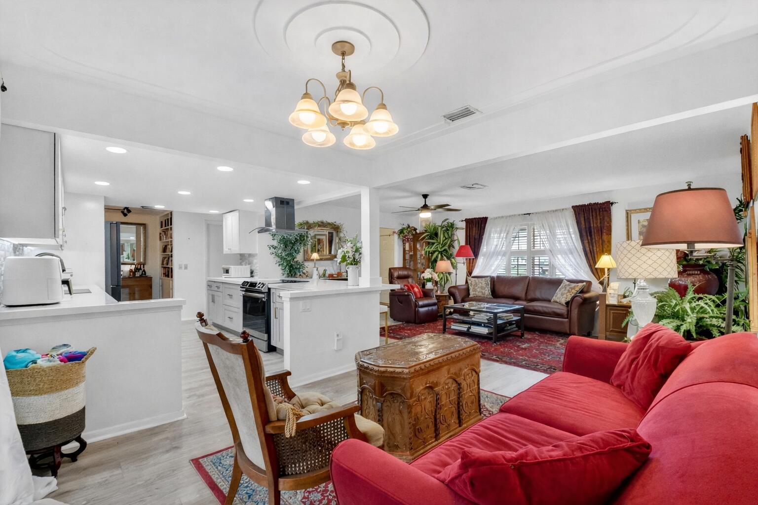 3120 Seagrape Road Lake Worth, FL 33462 - Photo 12 of 48 IMG_1942