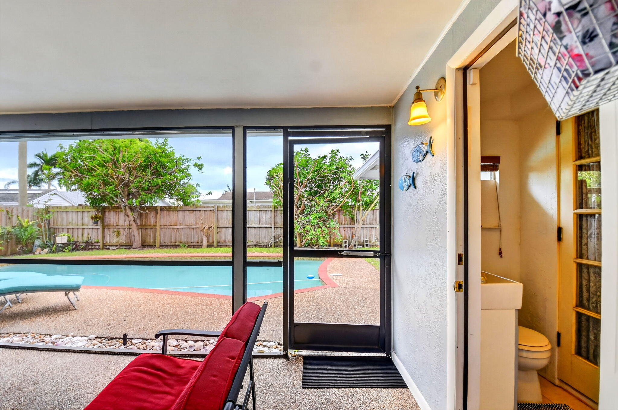 3120 Seagrape Road Lake Worth, FL 33462 - Photo 36 of 48 IMG_1884