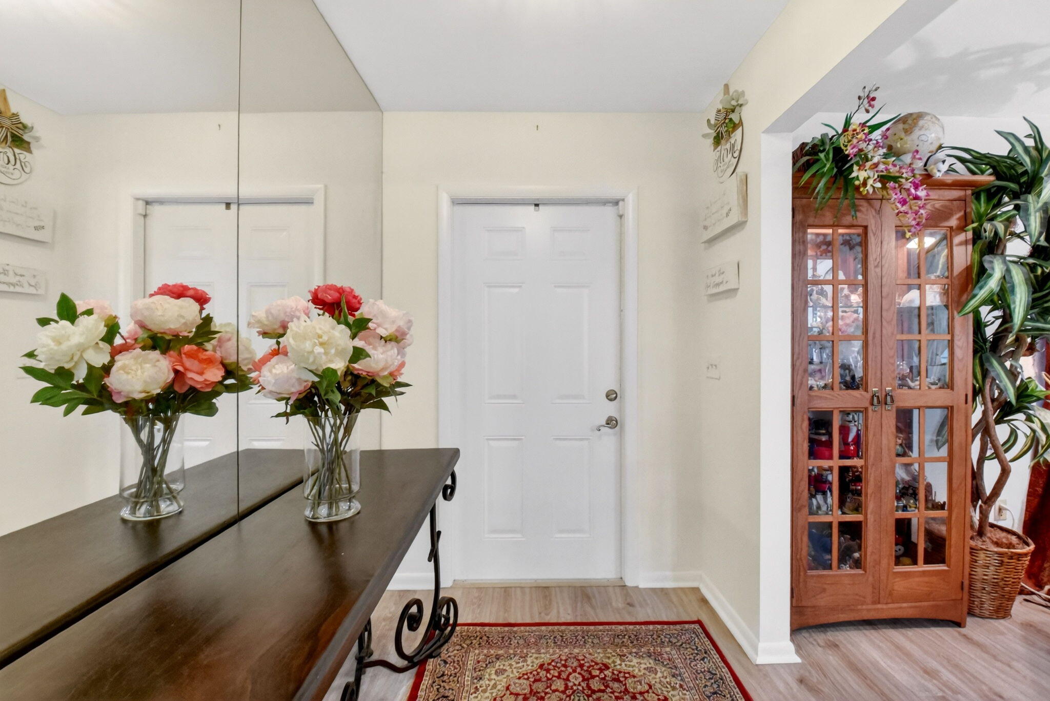 3120 Seagrape Road Lake Worth, FL 33462 - Photo 8 of 48 IMG_1934