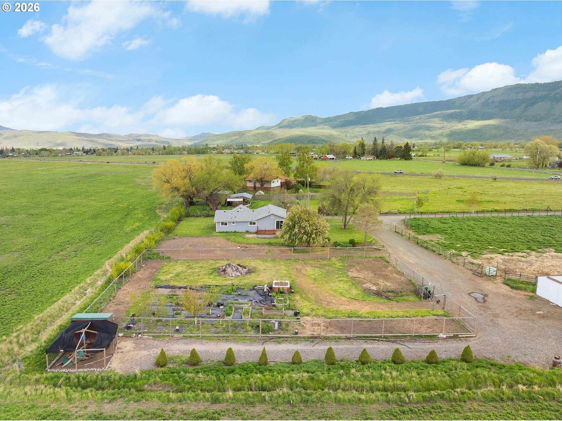 58015 Godley Road Union, OR 97883 - Photo 30 of 44 a view of a city