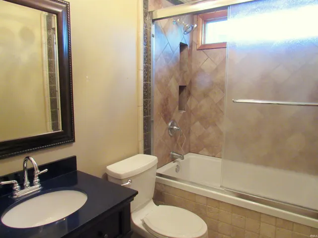 $2,100 | 4401 East Cambridge Court, Bloomington, IN 47408