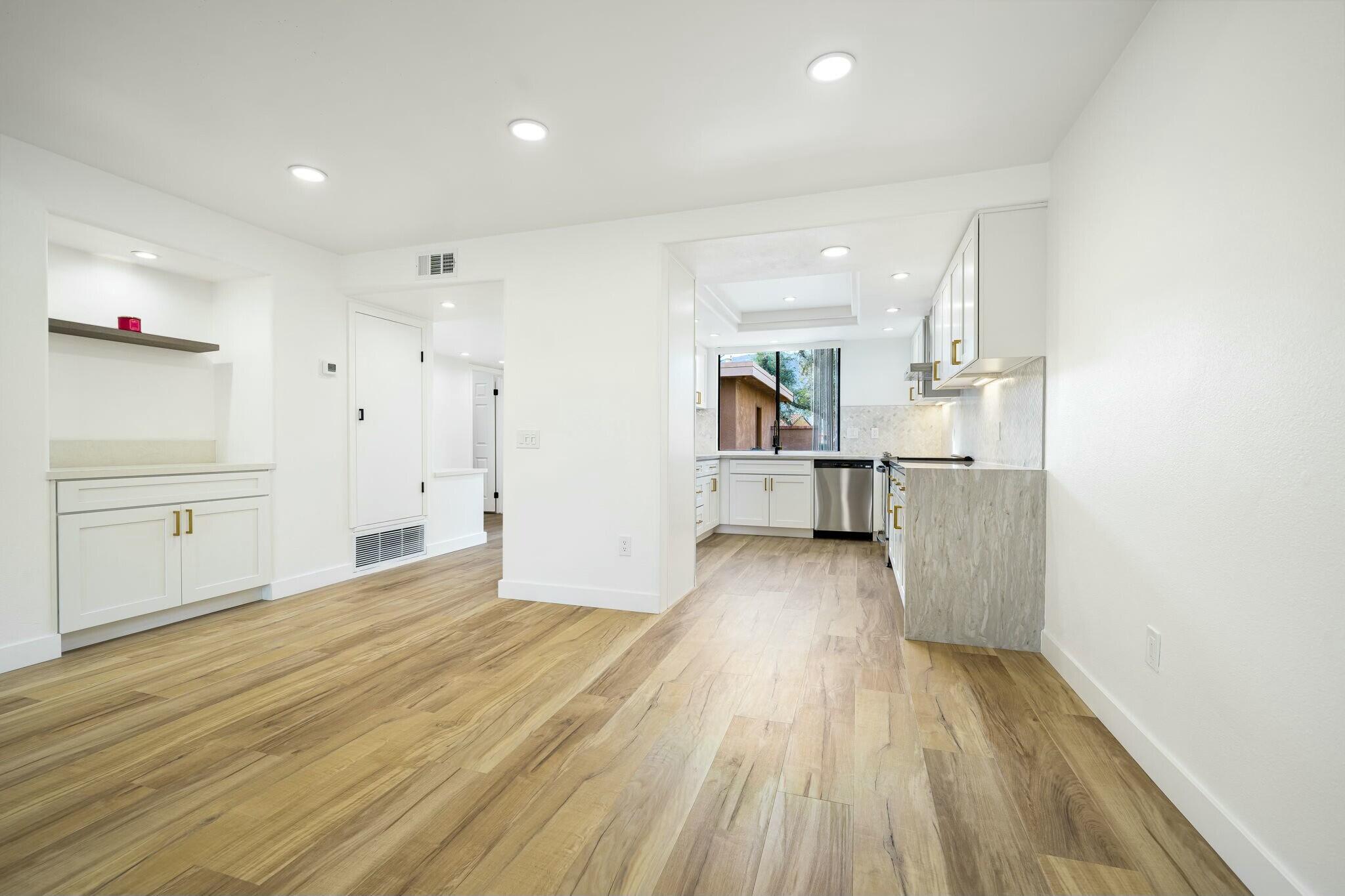 75 Sunrise Drive Rancho Mirage, CA 92270 - Photo 9 of 40 a view of empty room with wooden floor