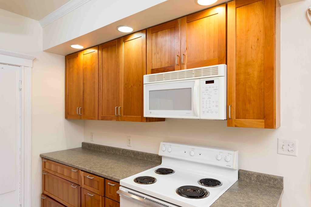 74 Fenway, Unit 53 Boston, MA 02115 - Photo 3 of 19