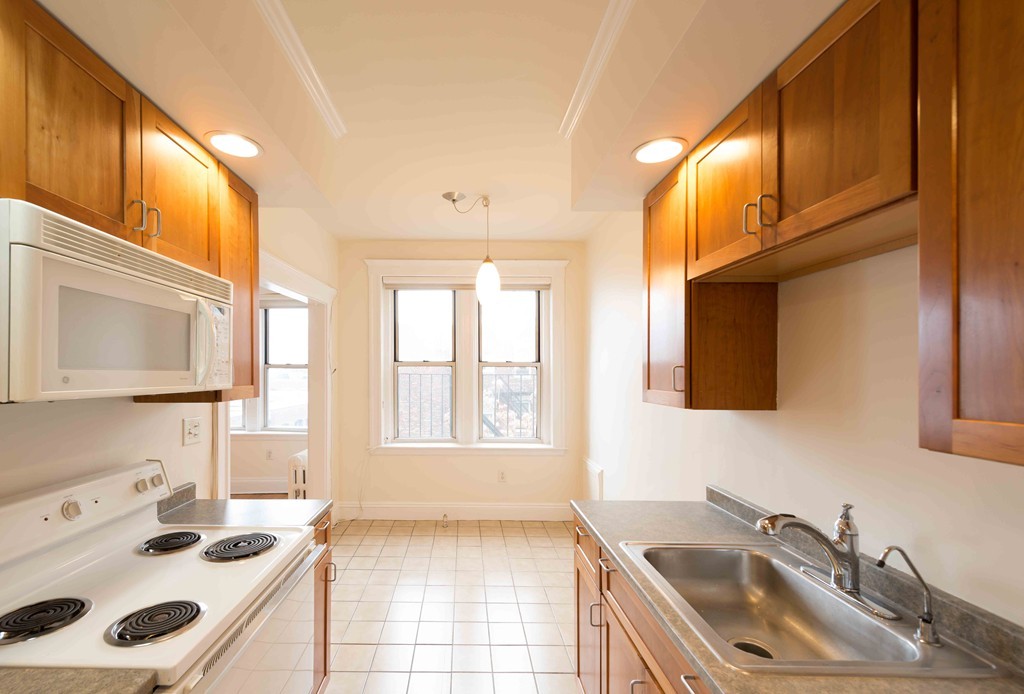 74 Fenway, Unit 53 Boston, MA 02115 - Photo 5 of 19