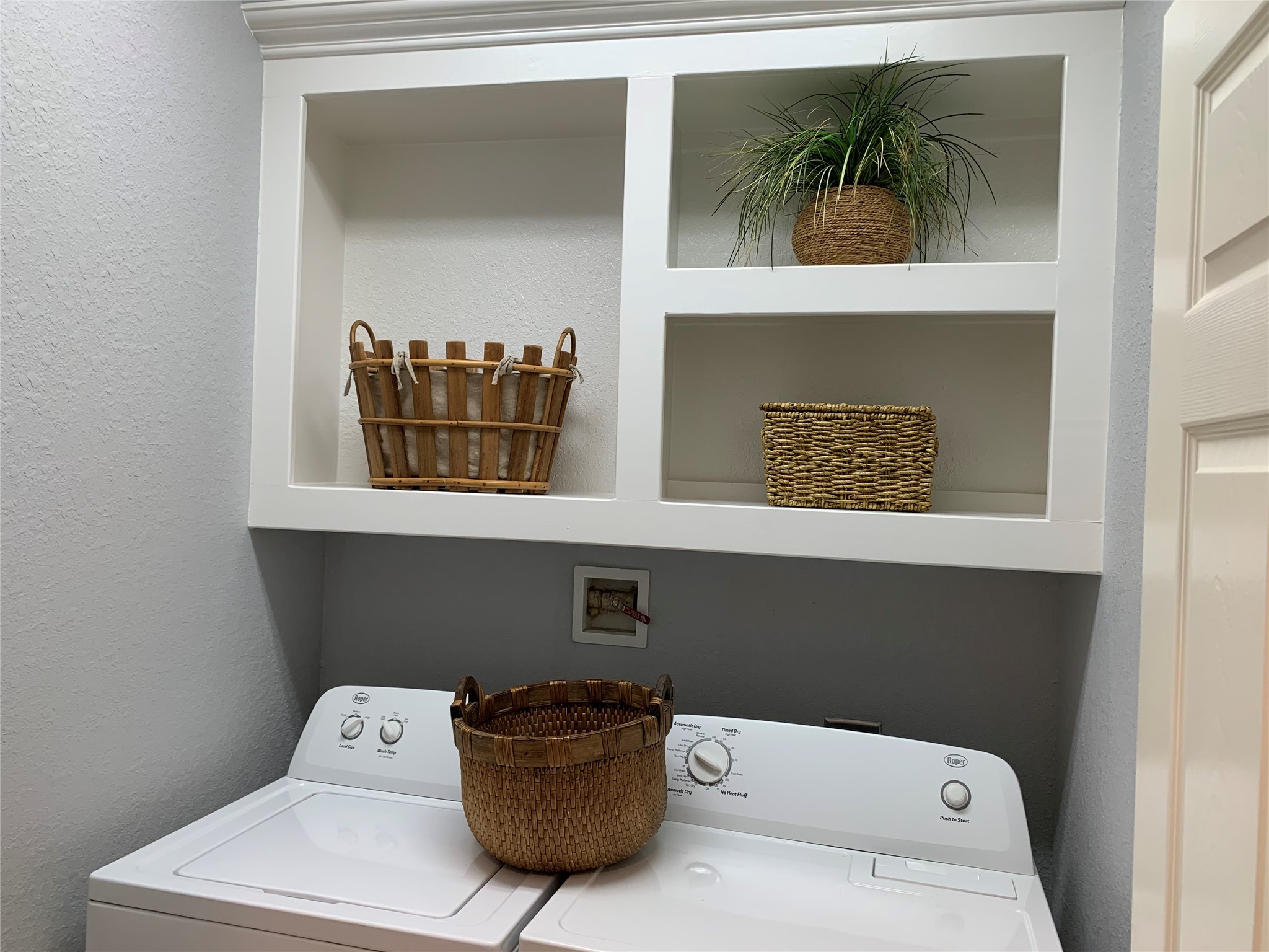 46 Patina Pines Court Spring, TX 77381 - Photo 25 of 30 Appliances are included such as washer, dryer and Refrigerator!