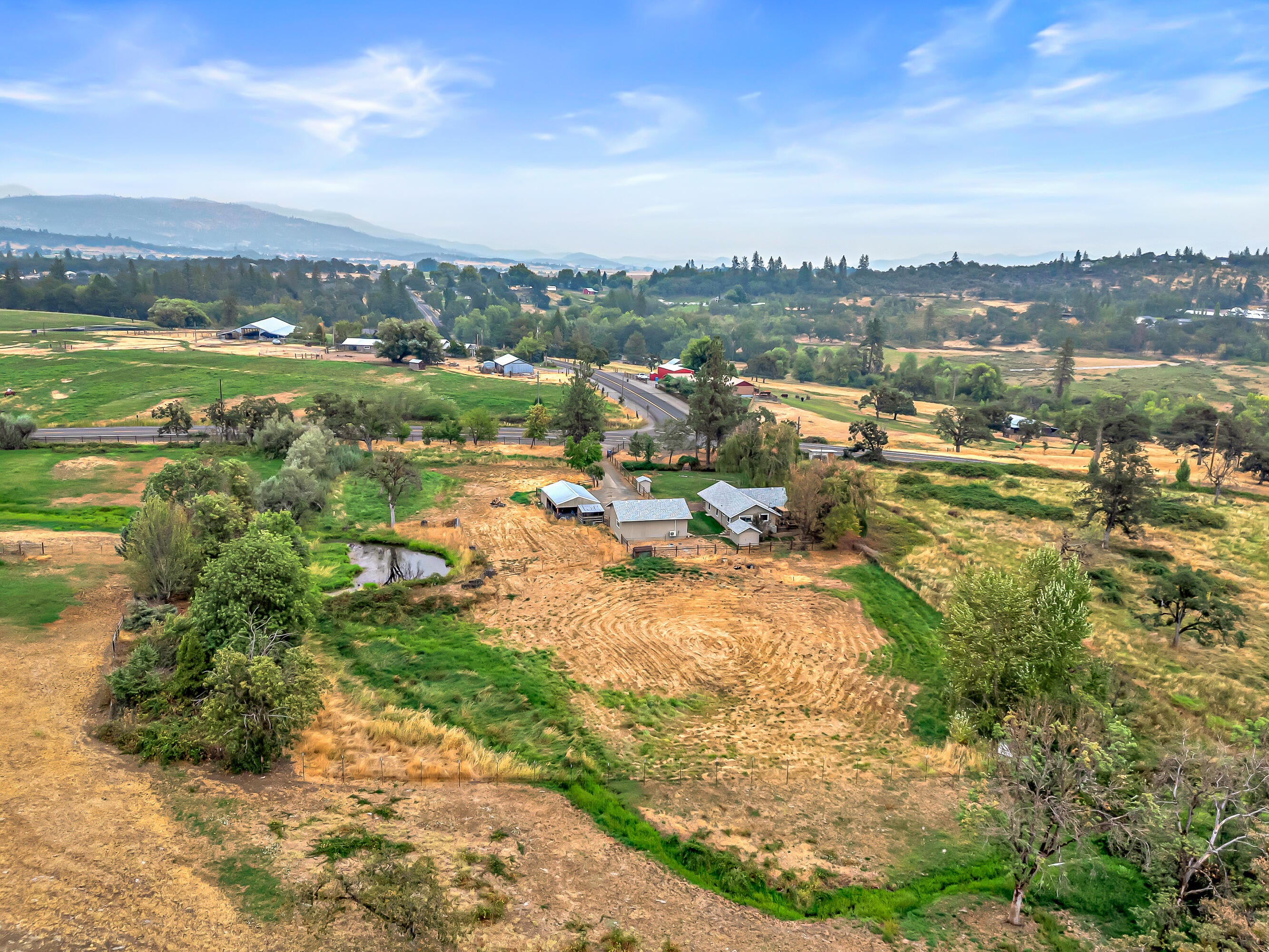14145 Agate Road Eagle Point, OR 97524 - Photo 36 of 36 DJI_20250826170927_0007_D
