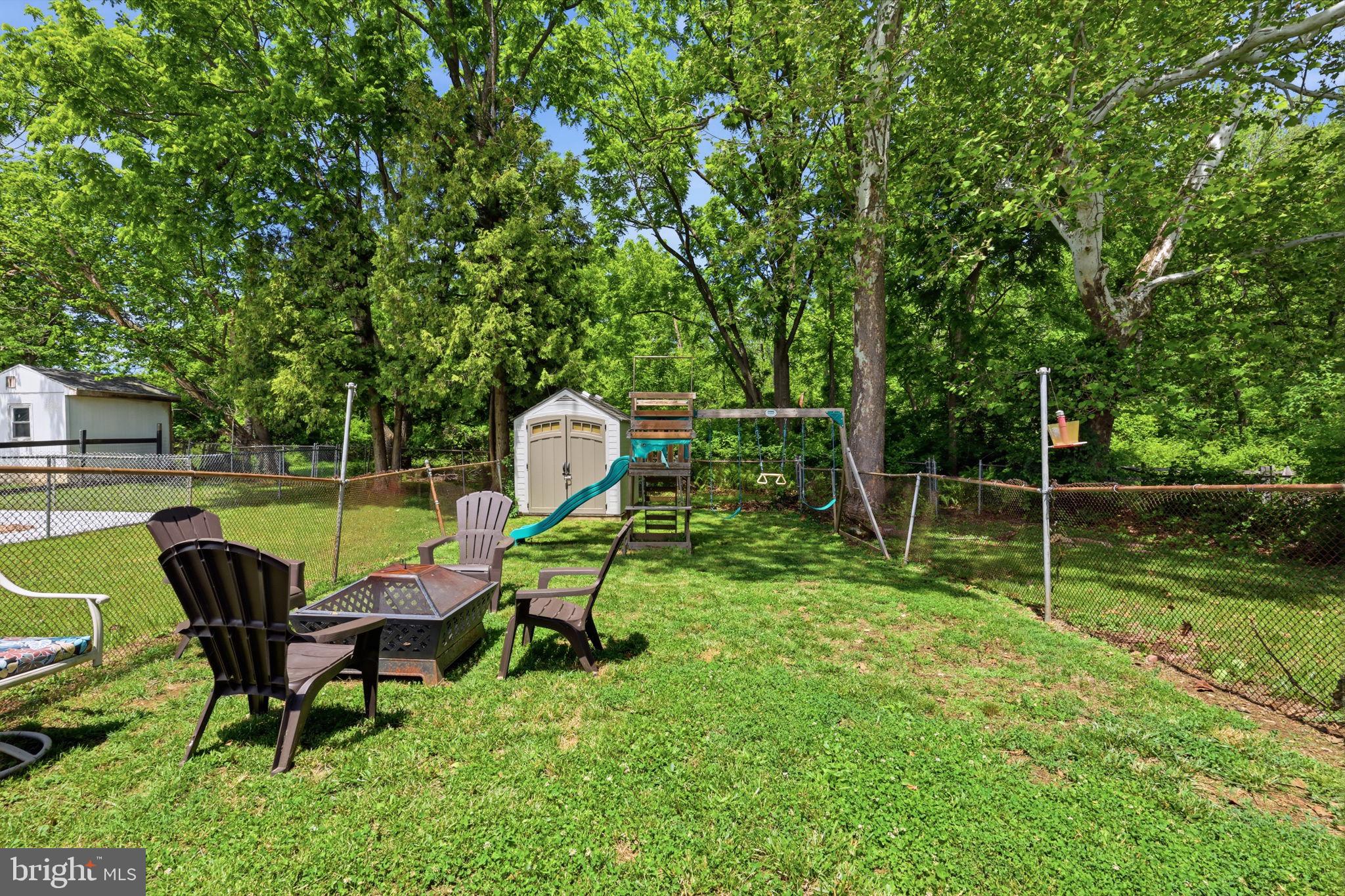 12740 Hollins Road Philadelphia, PA 19154 - Photo 23 of 28