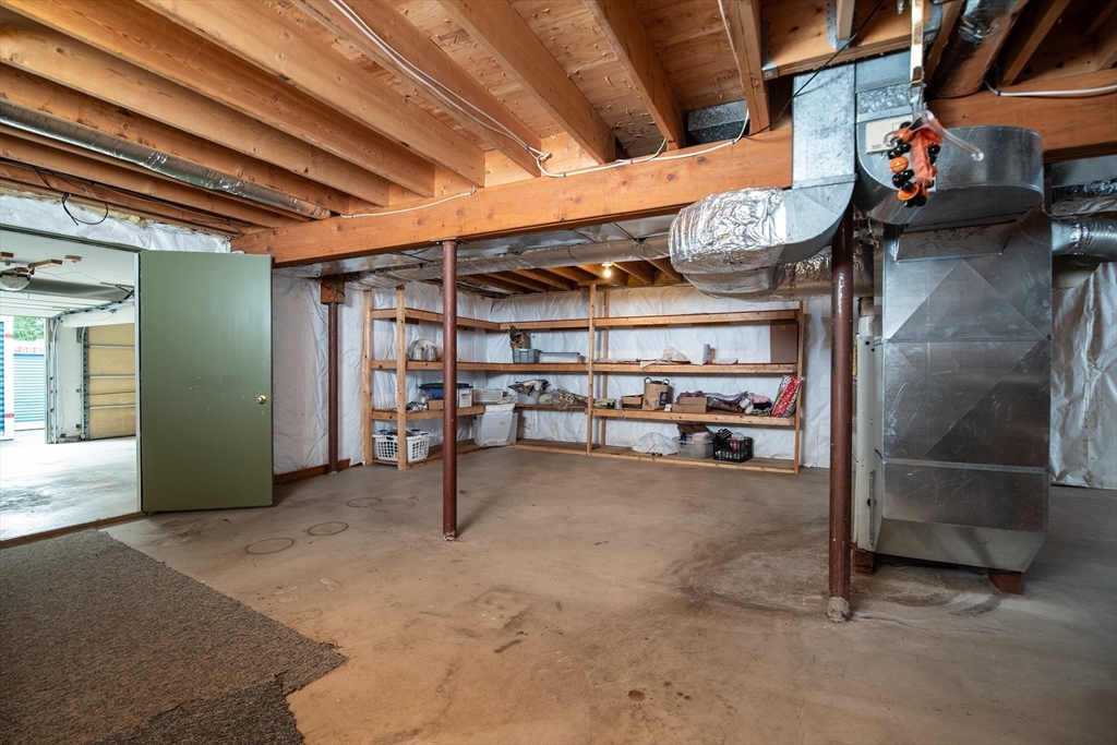 23 Summerfield Road Amherst, MA 01002 - Photo 40 of 42