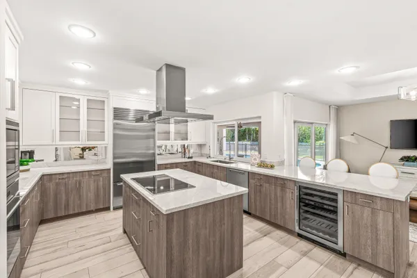 $20,000 | 2367 Queen Palm Road, Boca Raton, FL 33432