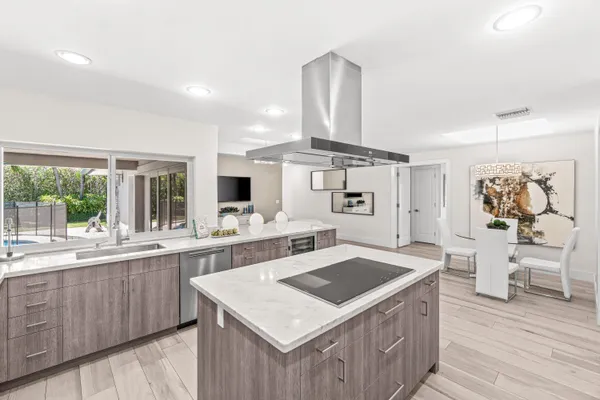 $20,000 | 2367 Queen Palm Road, Boca Raton, FL 33432