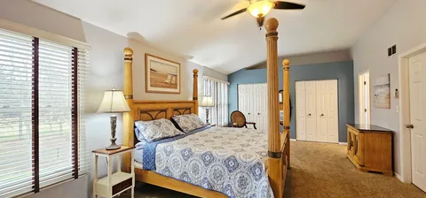 $575,000 | 1021 Wakefield Drive, Elgin, IL 60120
