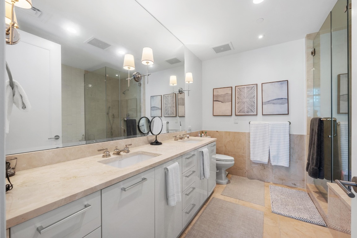 200 Congress Avenue, Unit 13A Austin, TX 78701 - Photo 21 of 34