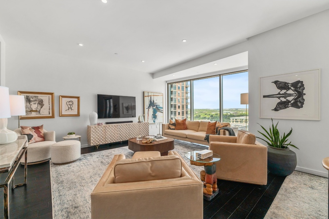 200 Congress Avenue, Unit 13A Austin, TX 78701 - Photo 5 of 34