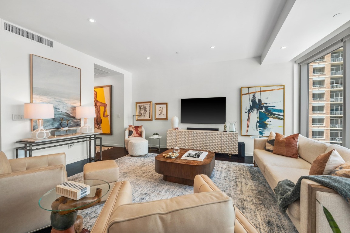 200 Congress Avenue, Unit 13A Austin, TX 78701 - Photo 6 of 34