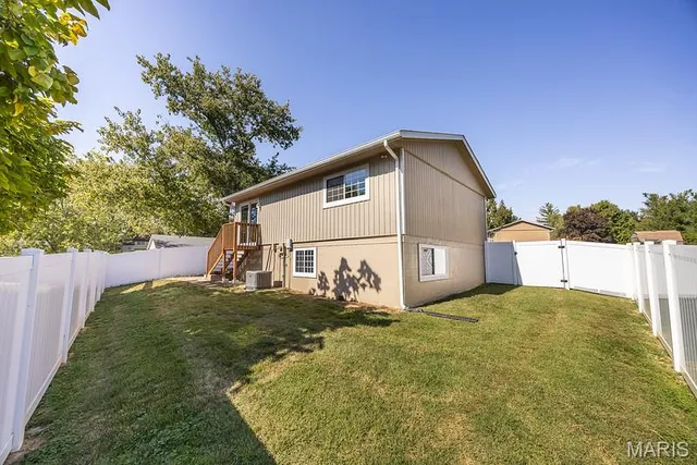 $220,000 | 603 West Madison Street, O'Fallon, IL 62269