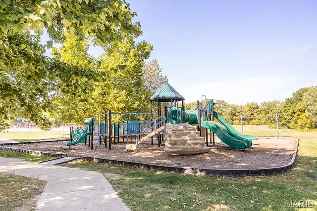 $220,000 | 603 West Madison Street, O'Fallon, IL 62269