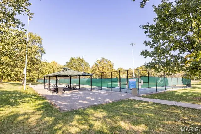 $220,000 | 603 West Madison Street, O'Fallon, IL 62269