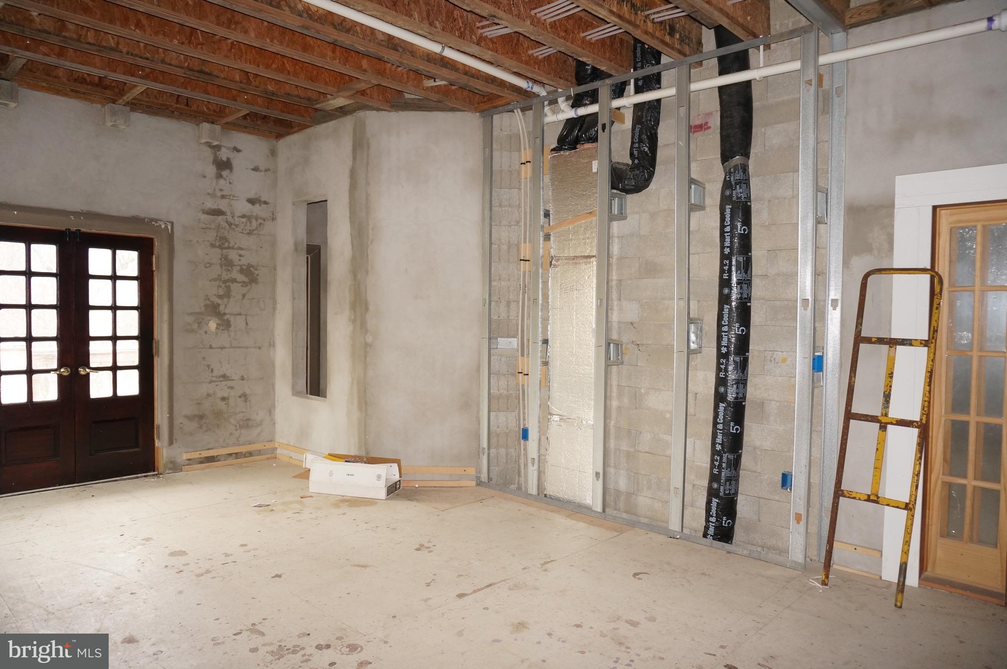 1692 Schoolhouse Road Middletown, PA 17057 - Photo 14 of 90 Sitting Room Showing Unfinished Wall Area
