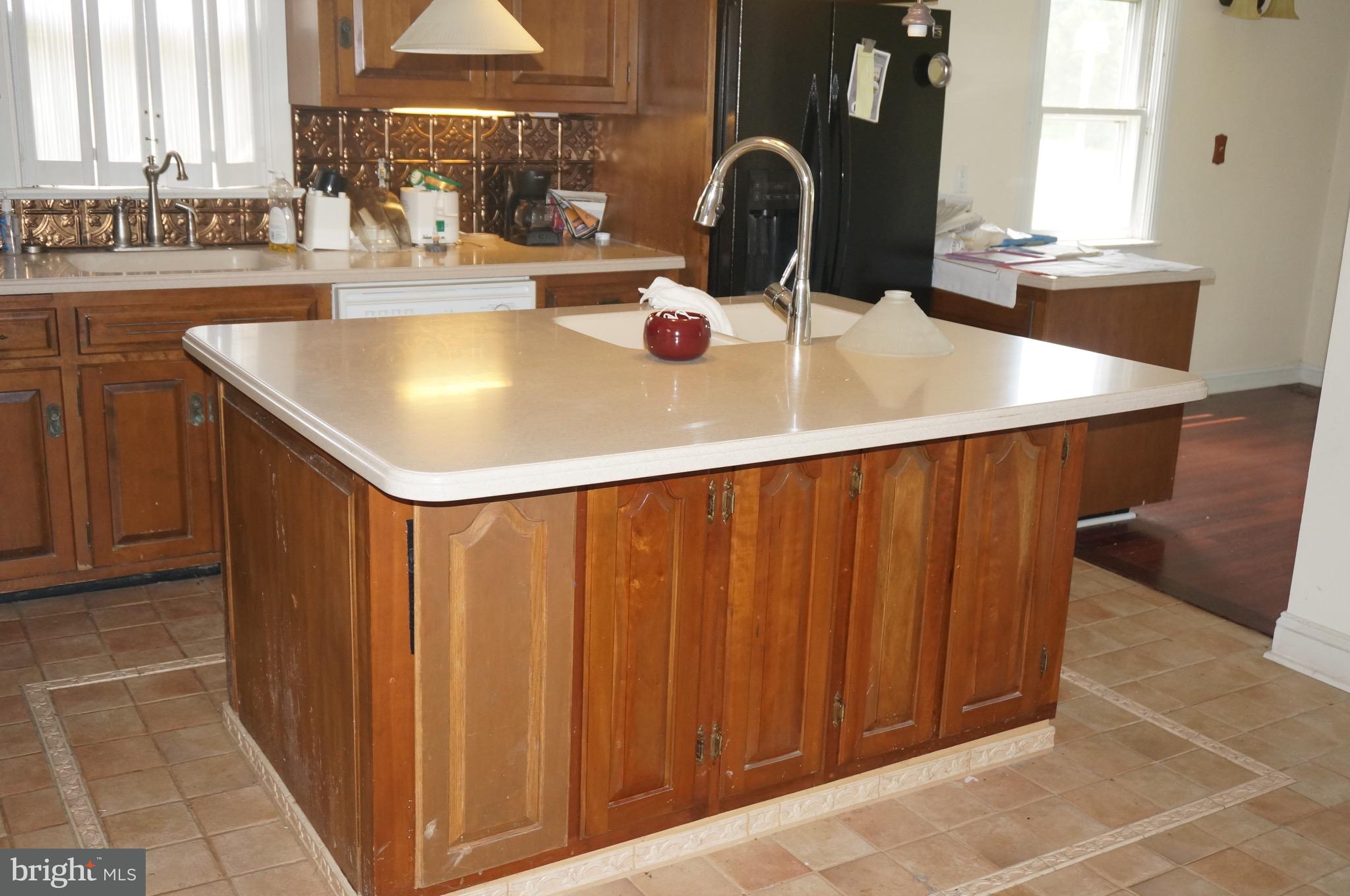 1692 Schoolhouse Road Middletown, PA 17057 - Photo 45 of 90 Farmhouse Kitchen with Island