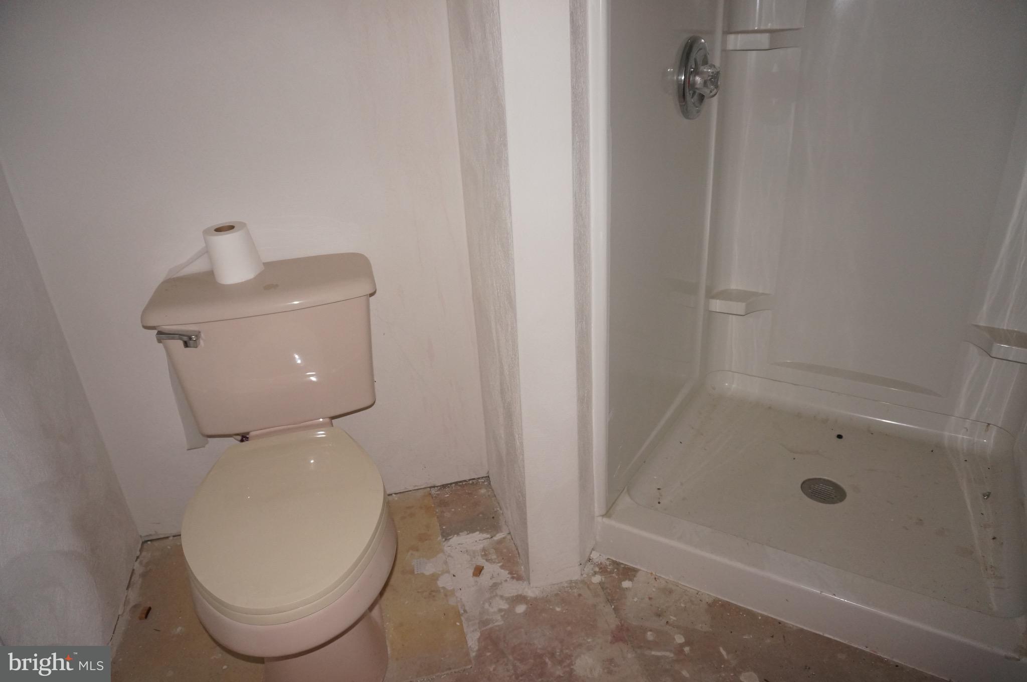 1692 Schoolhouse Road Middletown, PA 17057 - Photo 74 of 90 One of Mansion Bedroom Baths