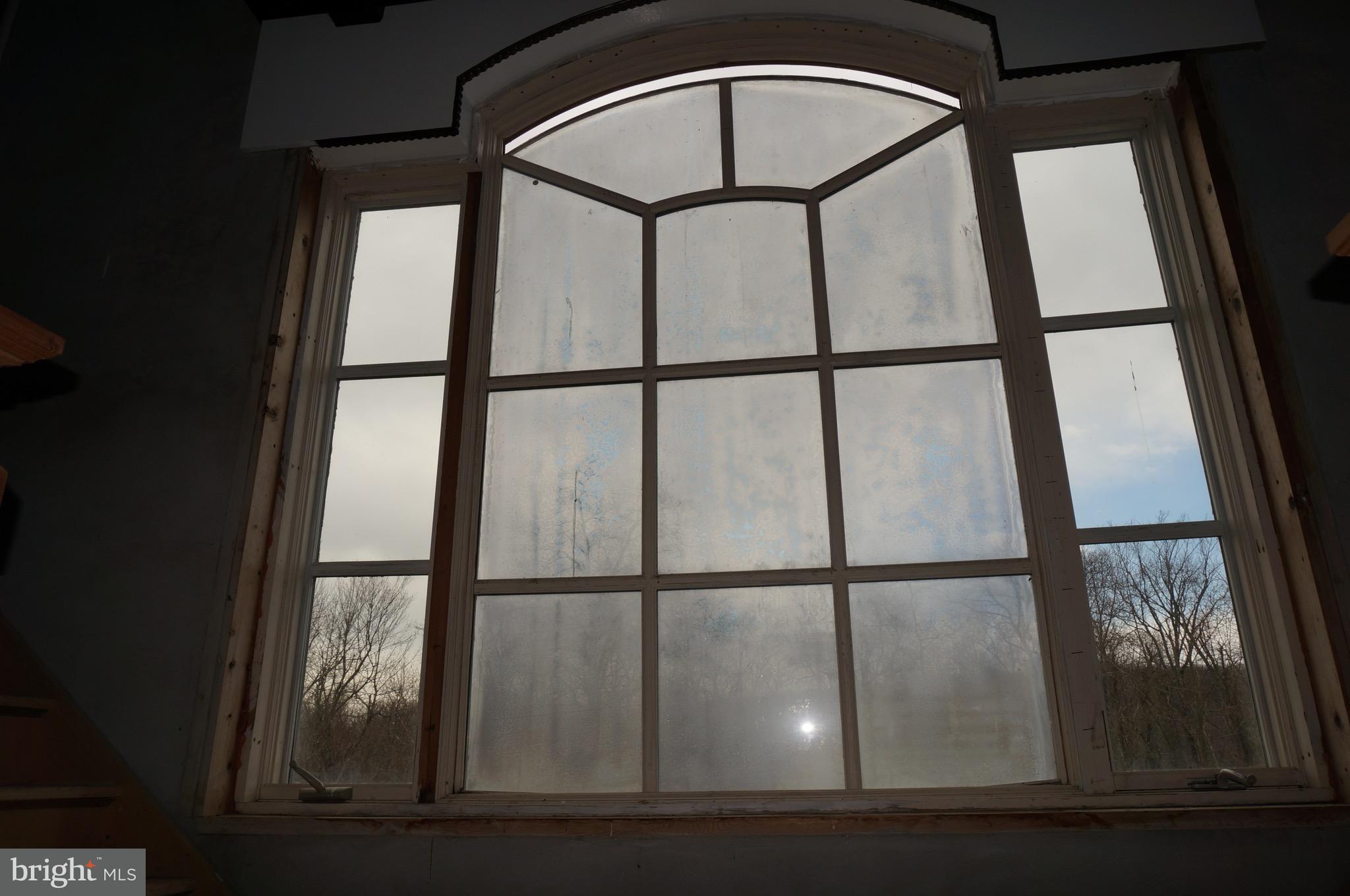 1692 Schoolhouse Road Middletown, PA 17057 - Photo 9 of 90 Window Sunken and Seal Broken