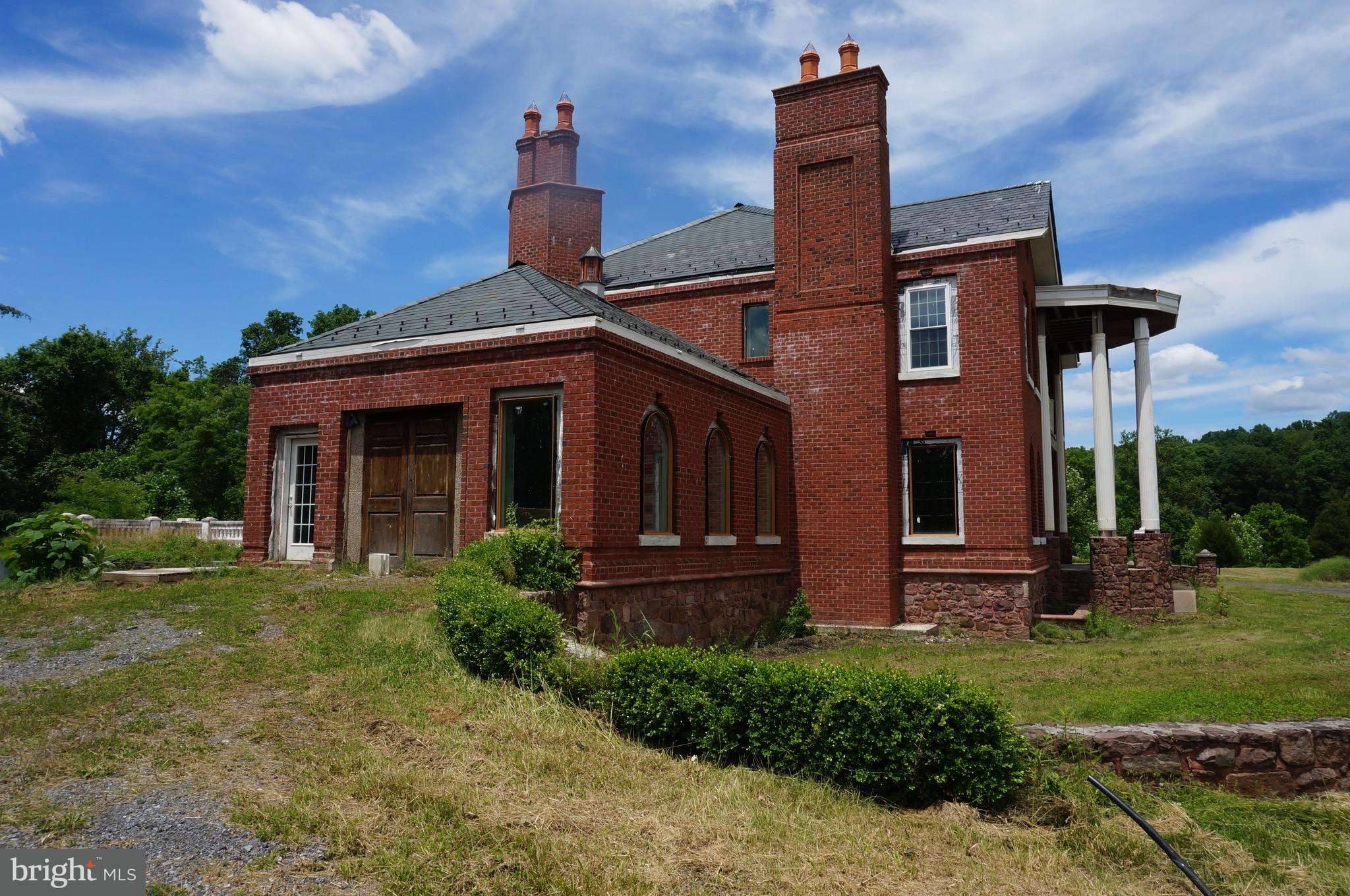 1692 Schoolhouse Road Middletown, PA 17057 - Photo 88 of 90 Left Side of Mansion