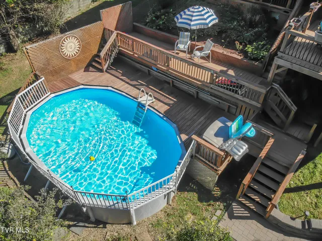 $299,900 | 203 Hilltop Drive, Bristol, VA 24202