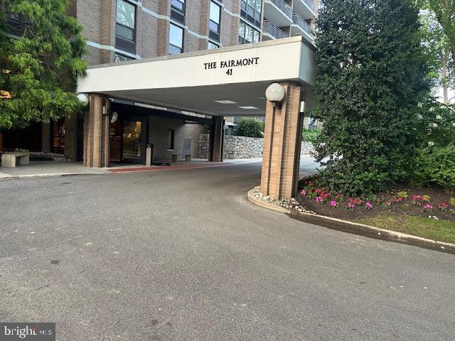 41 Conshohocken State Road, Unit 510 Bala Cynwyd, PA 19004 - Photo 1 of 32 a view of a building with street