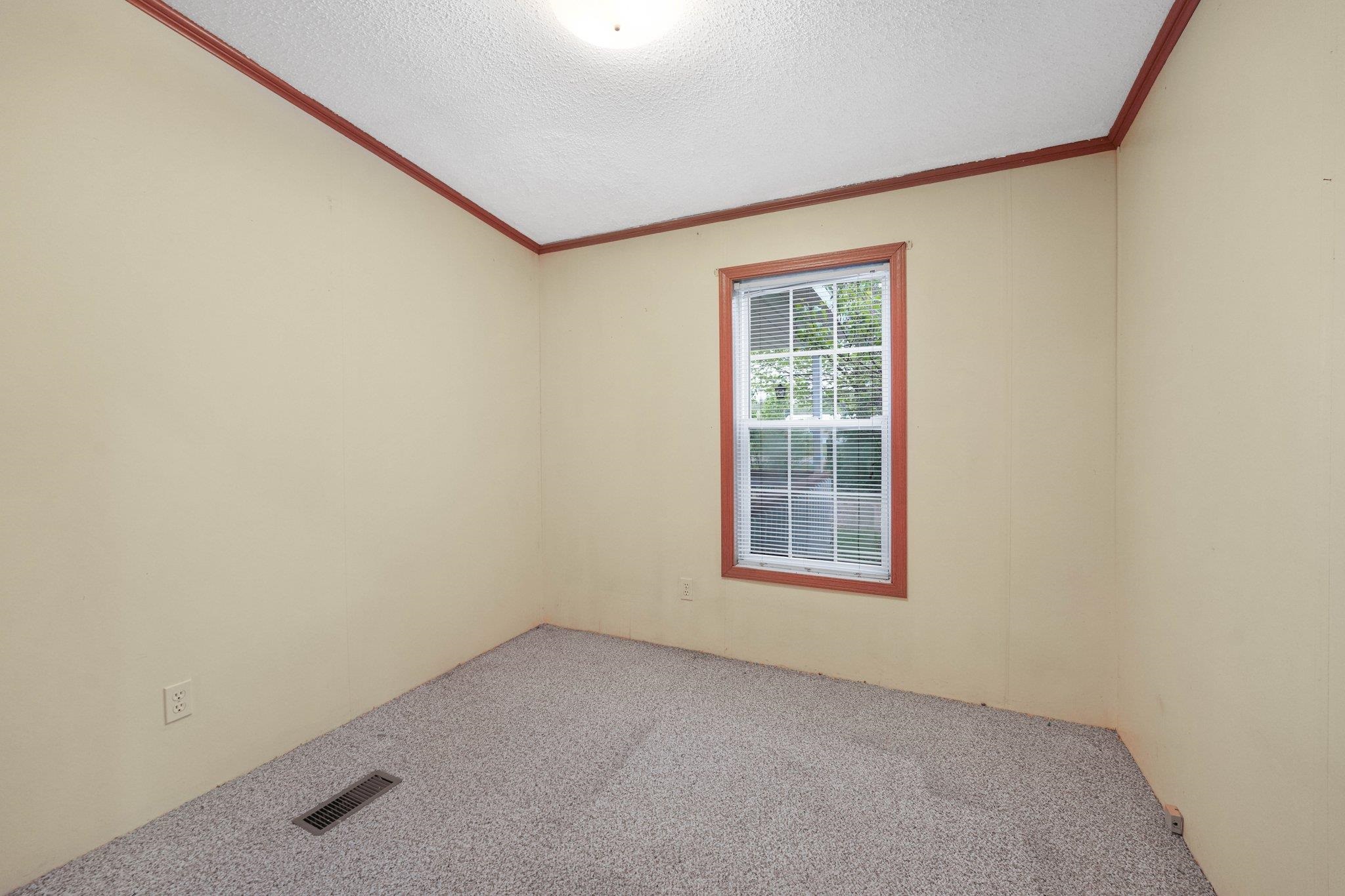 11015 Riley Road Interlochen, MI 49643 - Photo 19 of 45 1934461-ad577ee0-5ec4-4a61-812f-a34335137d74.JPG