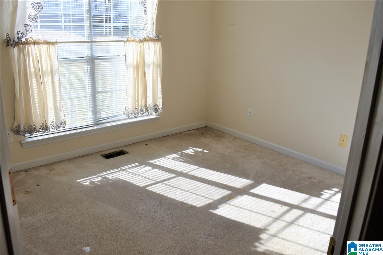 2005 Amanda Lane Birmingham, AL 35235 - Photo 26 of 31