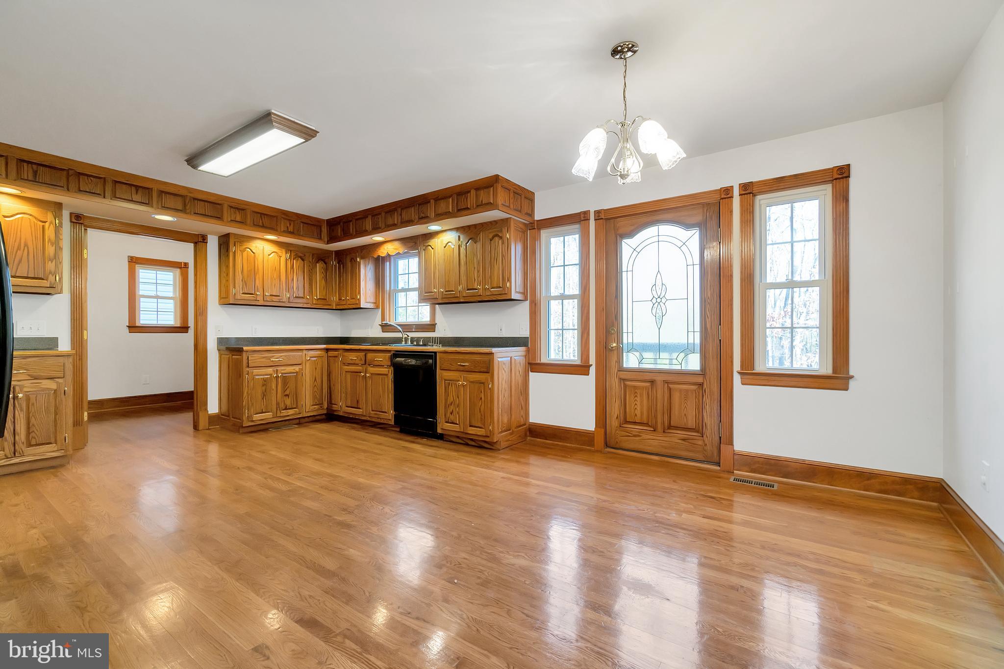 21845 Penola Road Ruther Glen, VA 22546 - Photo 14 of 36 Gallery Image 14