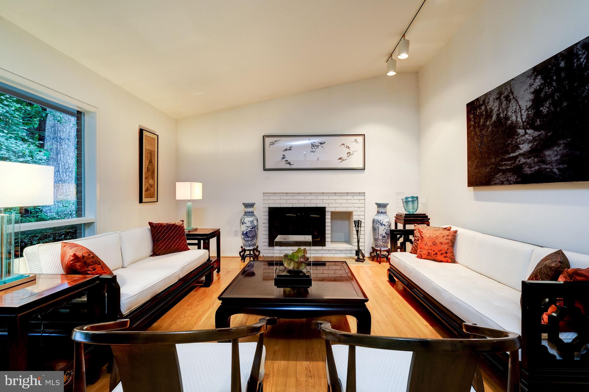 8312 Still Spring Court Bethesda, MD 20817 - Photo 13 of 49