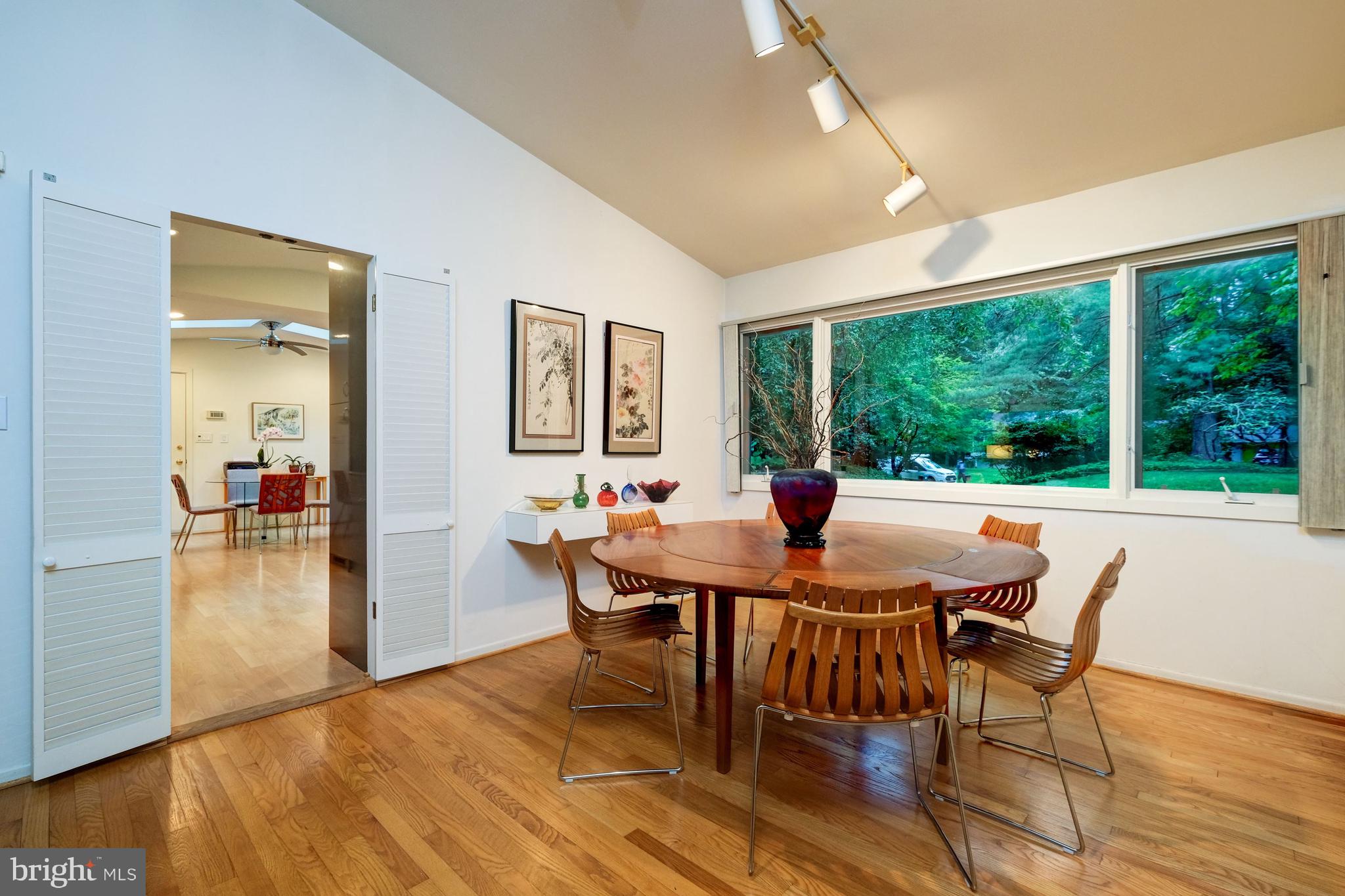 8312 Still Spring Court Bethesda, MD 20817 - Photo 18 of 49