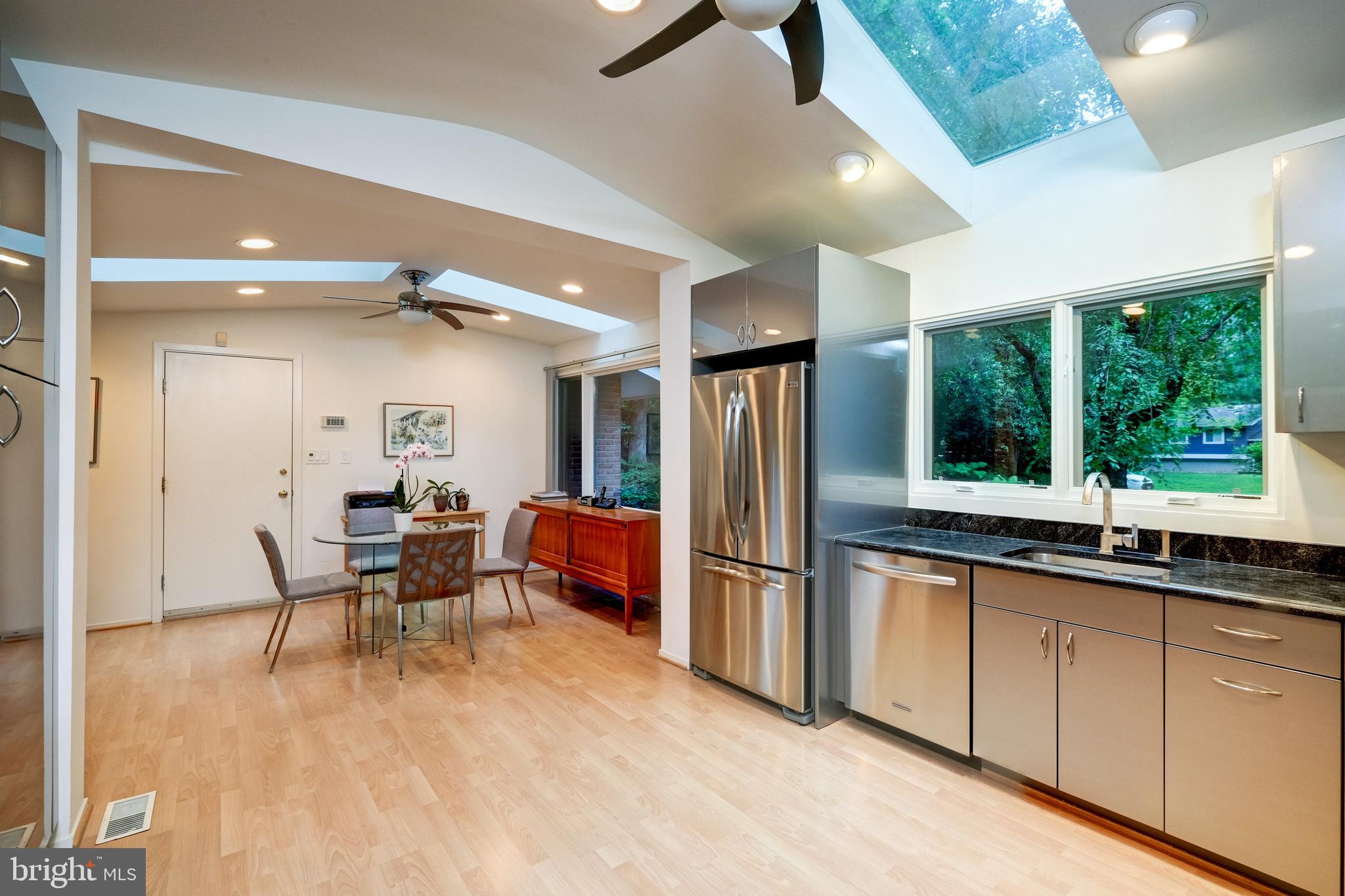 8312 Still Spring Court Bethesda, MD 20817 - Photo 19 of 49