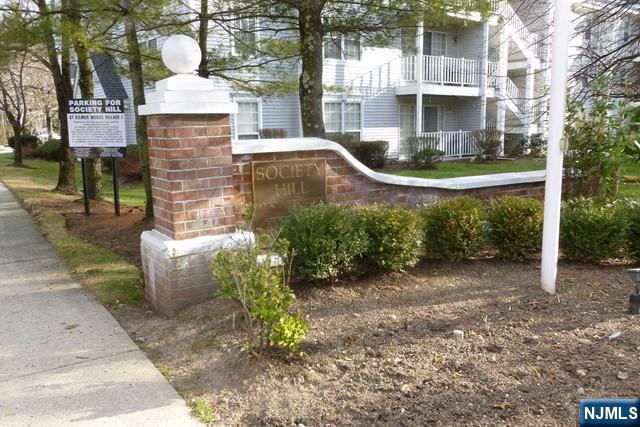 418 Poets Way Mahwah, NJ 07430 - Photo 19 of 29