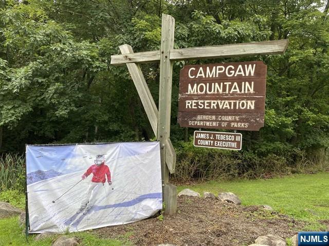 418 Poets Way Mahwah, NJ 07430 - Photo 28 of 29