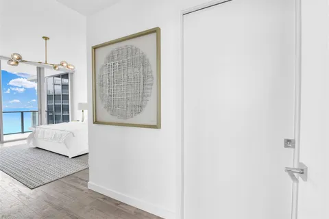 $4,300,000 | 2200 North Ocean Boulevard, Unit S906, Fort Lauderdale, FL 33305