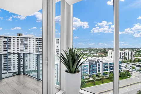$4,300,000 | 2200 North Ocean Boulevard, Unit S906, Fort Lauderdale, FL 33305